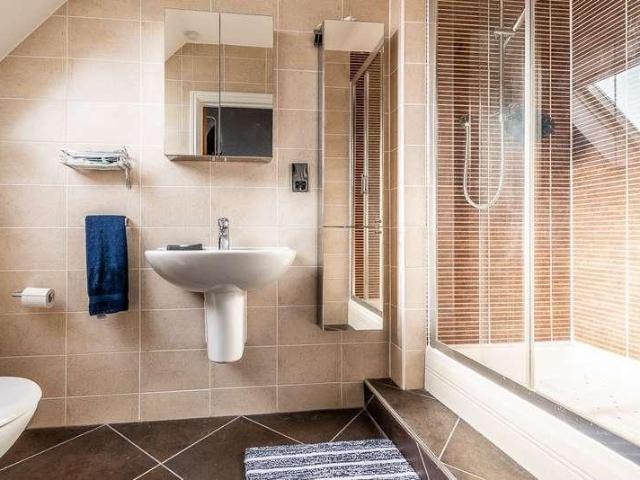 Flat for sale in Withycombe, Budlake