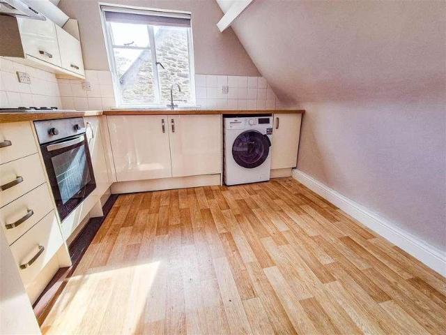 Flat for sale in Wotton-under-Edge, Stroud
