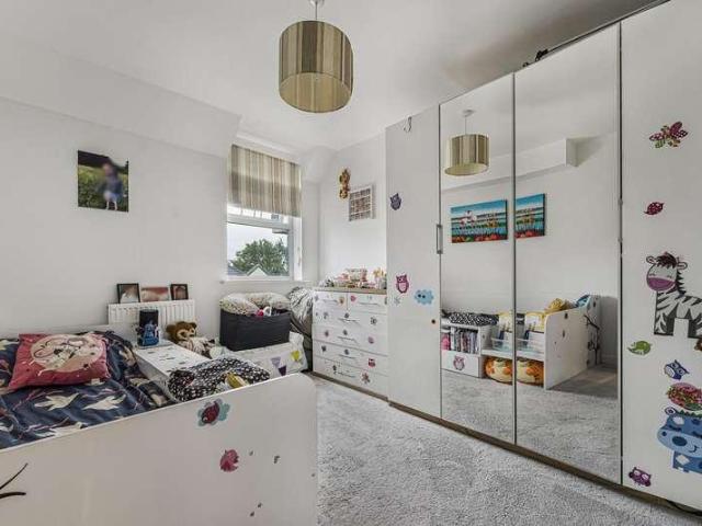 Flat for sale in London Borough of Bromley, Greater London