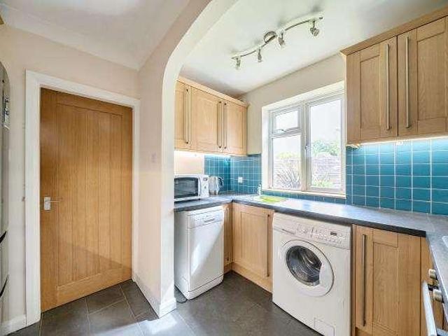 Flat for sale in Horsell, Woking