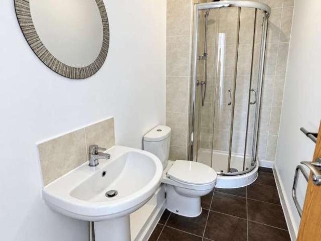 Flat for sale in Ordsall, Salford