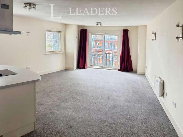Flat for sale in Portsea, City Of Portsmouth