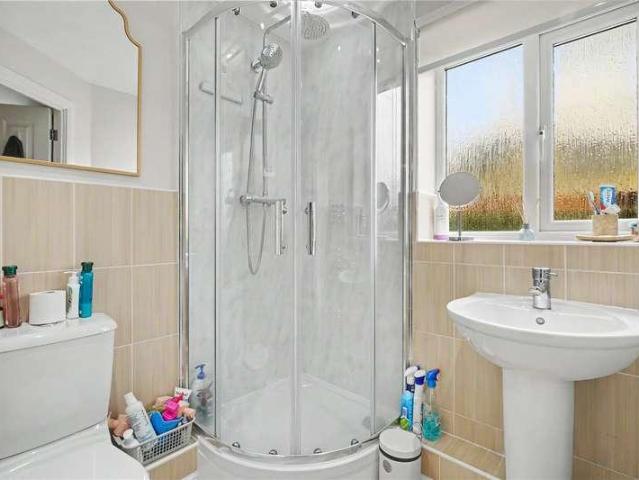 Flat for sale in Burgh St Peter, Norfolk