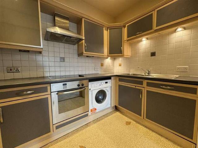 Flat for sale in Rodbourne, Swindon