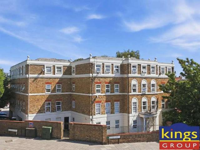 Flat for sale in Lower Edmonton, Edmonton