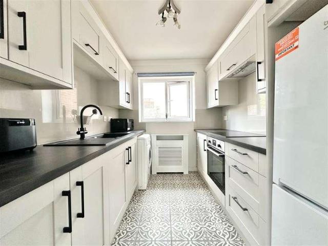Flat for sale in Disley