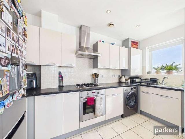 Flat for sale in Newtown, Reading