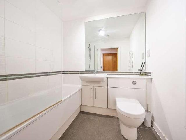Flat for sale in West Drayton, West Drayton