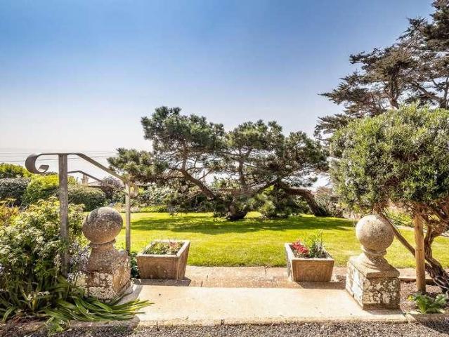 Flat for sale in Budleigh Salterton, Budlake