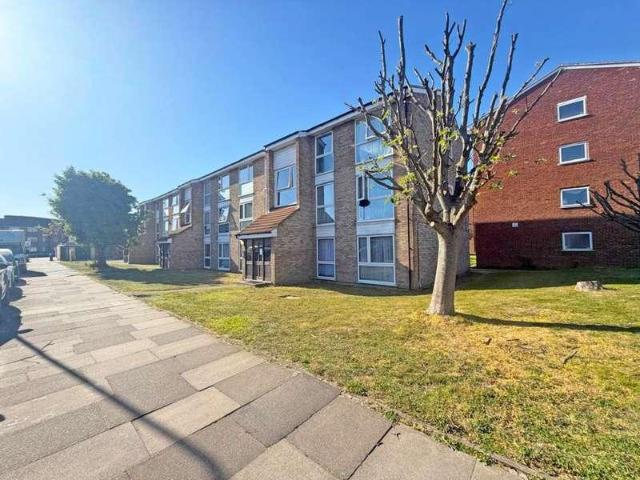 Flat for sale in Newbury Park, Isle Of Man