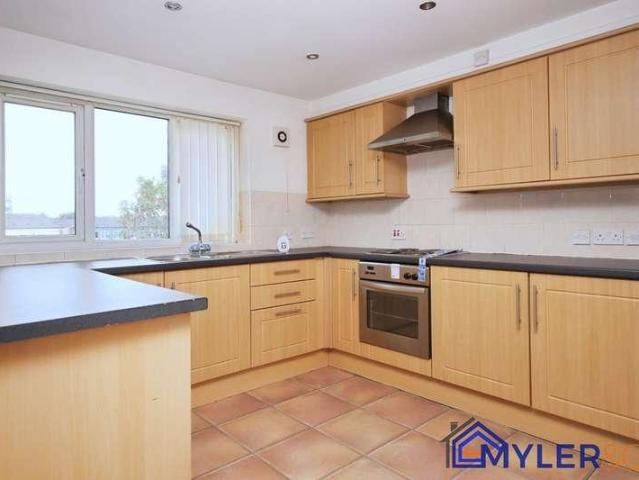 Flat for sale in Widnes, Cheshire