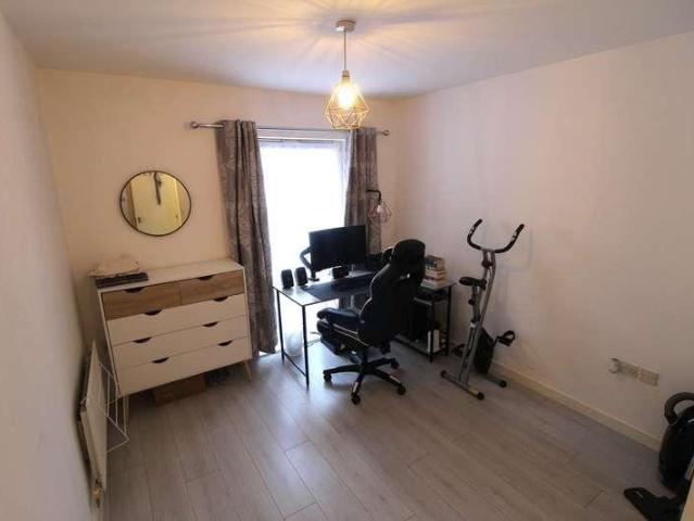 Flat for sale in Burnt Oak, Greater London