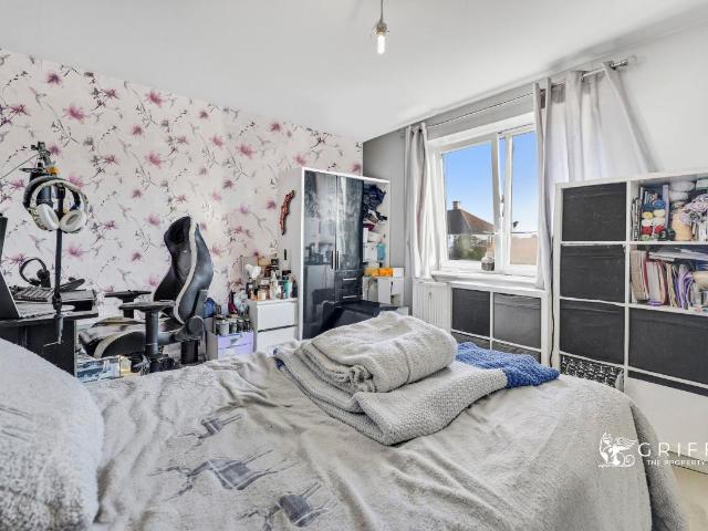 Flat for sale in South Ockendon, Essex