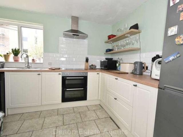 Flat for sale in Privett, Middlecroft