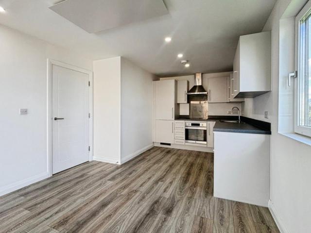 Flat for sale in Bridgefield, Kent