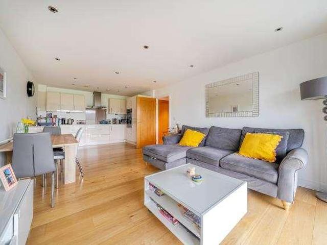 Flat for sale in West Berkshire