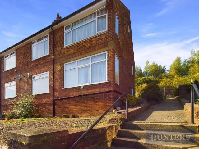 Flat for sale in South Cliff, Kepwick