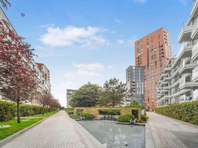 Flat for sale in Patmore Estate, Nine Elms