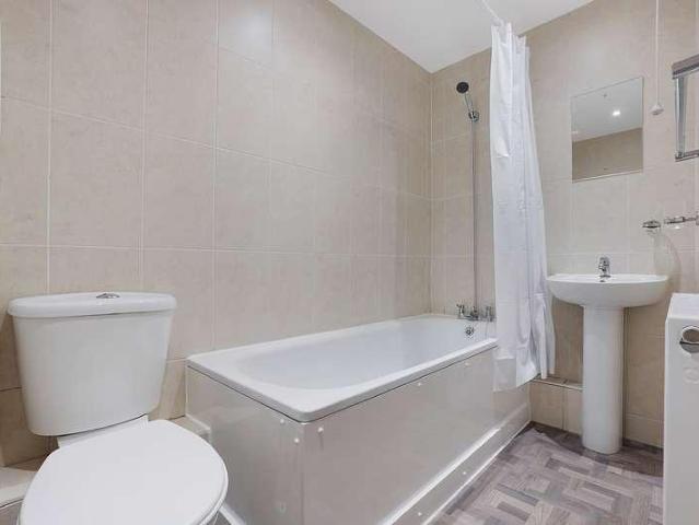 Flat for sale in Troy Town, Rochester