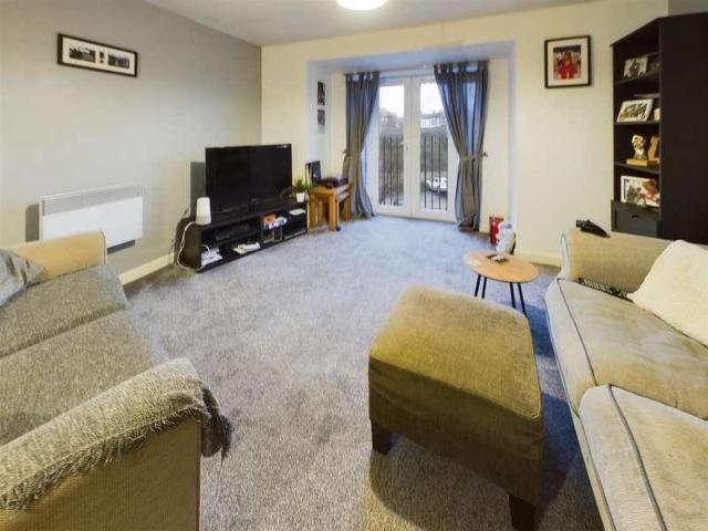 Flat for sale in Wallasey, Poulton
