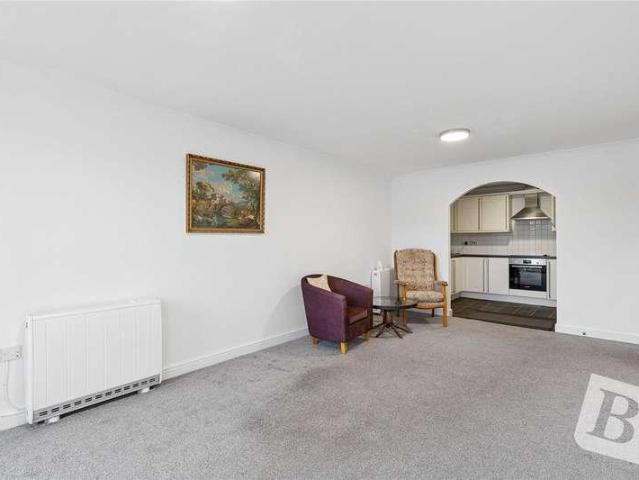 Flat for sale in Hamerton, Kent