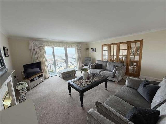 Flat for sale in Cleethorpes, North East Lincolnshire