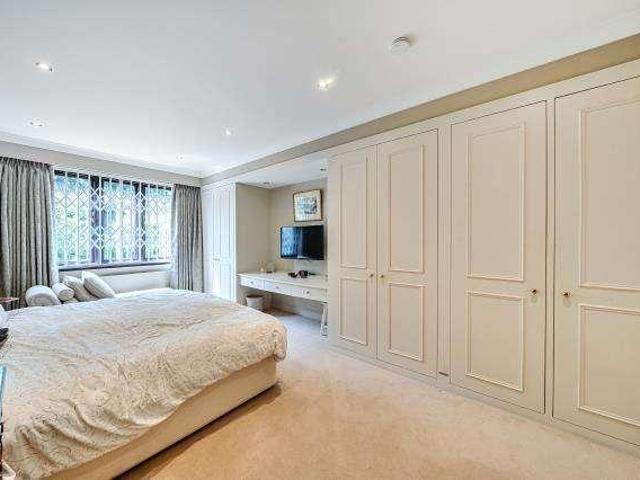 Flat for sale in Church End, Greater London