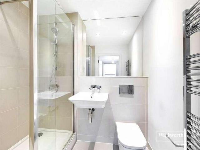 Flat for sale in Whitley, Reading