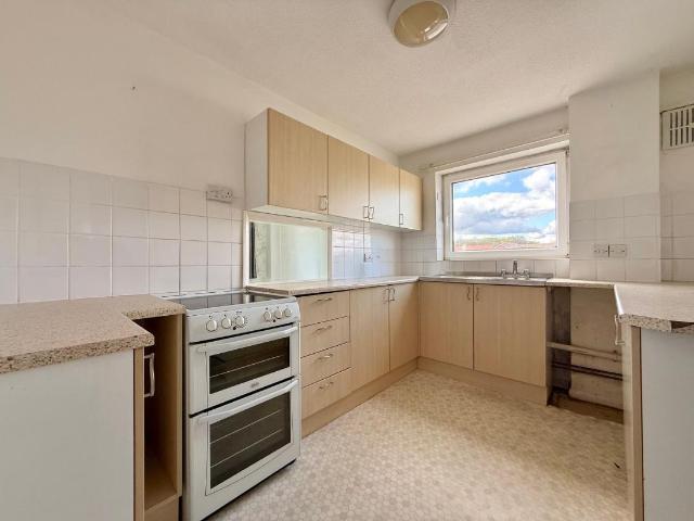 Flat for sale in Pebsham, Heathlands
