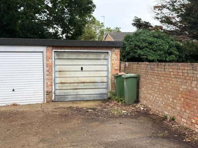 Flat for sale in Greater London