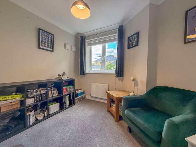 Flat for sale in Bedingfield, Suffolk