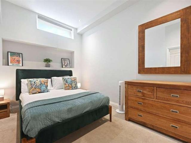 Flat for sale in London Borough of Hammersmith and Fulham, Greater London