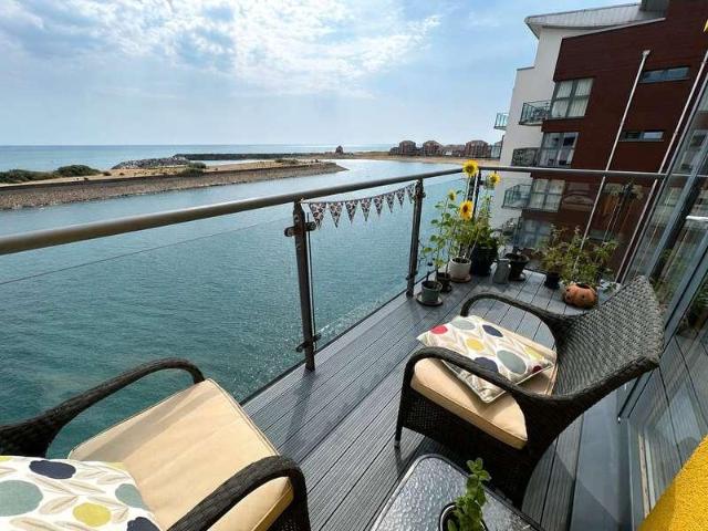 Flat for sale in Sovereign Harbour, Eastbourne