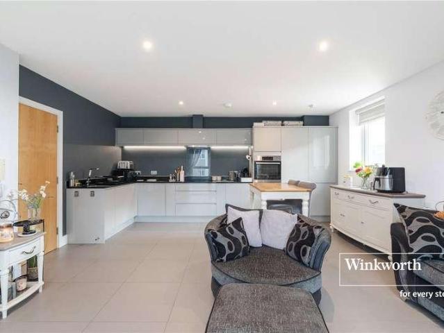 Flat for sale in Wick, Isle Of Man