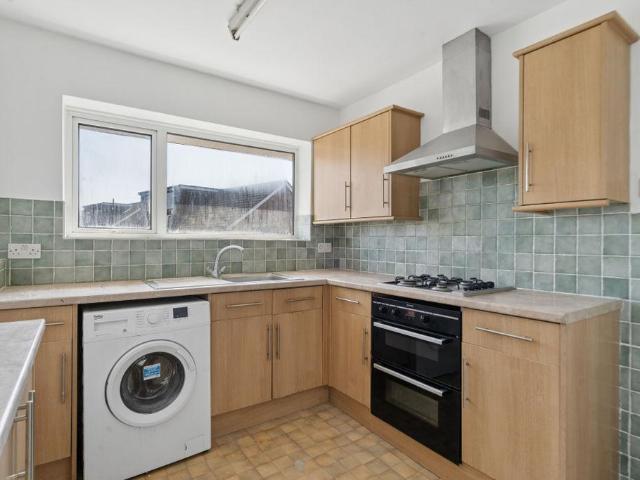 Flat for sale in Cookham