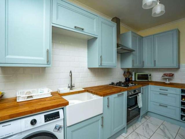 Flat for sale in Forthampton, Worcestershire