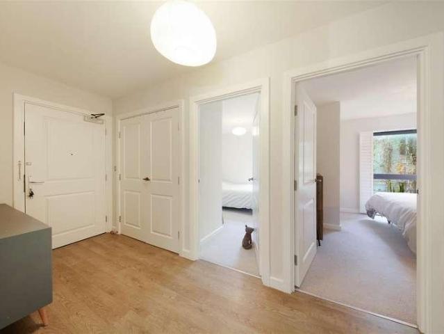 Flat for sale in London Borough of Lewisham, Greater London