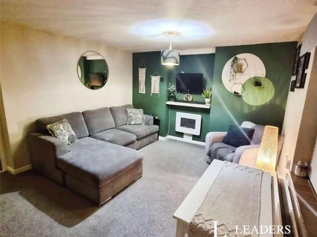 Flat for sale in Harefield, City Of Southampton