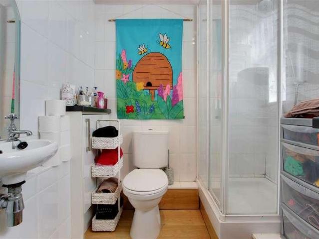 Flat for sale in Pouchen End, Hertfordshire