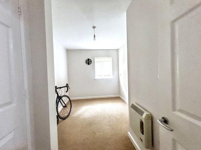 Flat for sale in Malvin's Close, Blyth