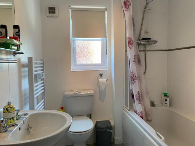 Flat for sale in Killingworth