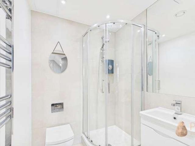 Flat for sale in West Worthing, Worthing