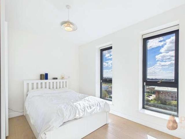 Flat for sale in West Worthing, Worthing