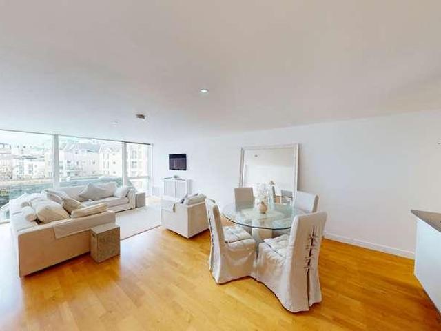 Flat for sale in Barbican, Mount Wise
