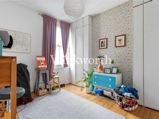 Flat for sale in South Tottenham, Greater London