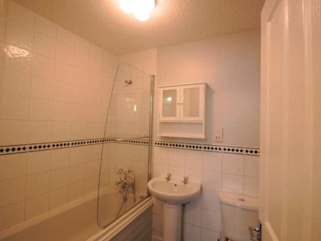 Flat for sale in North Watford