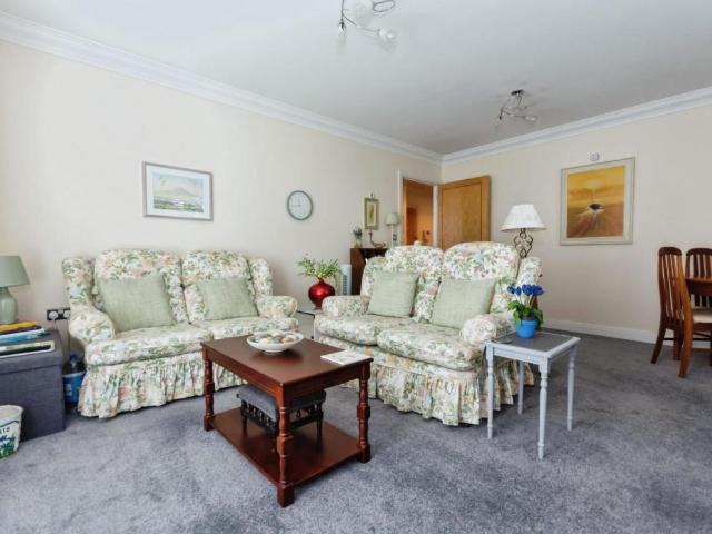 Flat for sale in Elmdon, West Midlands