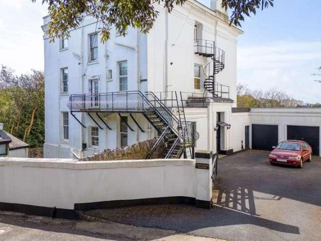 Flat for sale in Babbacombe