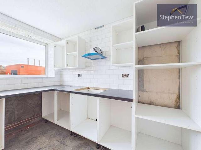 Flat for sale in Squires Gate, Blackpool
