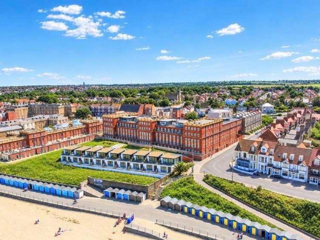 Flat for sale in Margate, Thanet